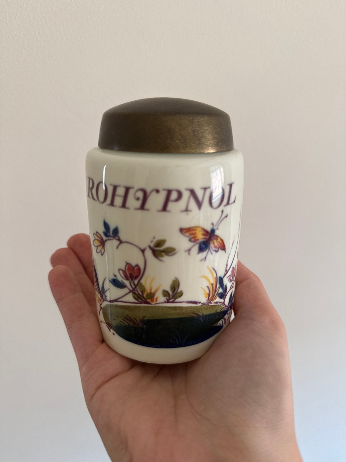 Vintage decoratieve pot met bloemen en vlinders, Ophalen of Verzenden