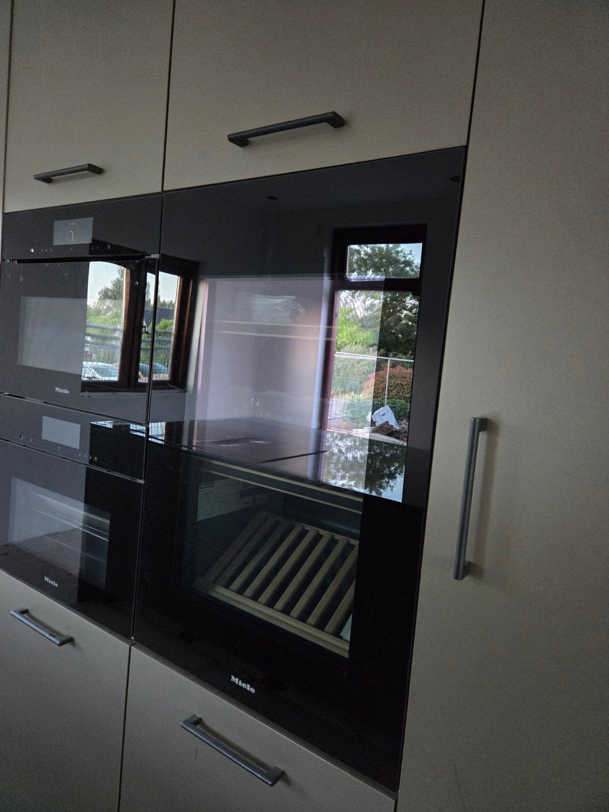 Miele wijnkoeler KWT 6422 IG zwart, Huis en Inrichting, Keuken | Keukenbenodigdheden, Ophalen, Overige typen, Nieuw, Zwart