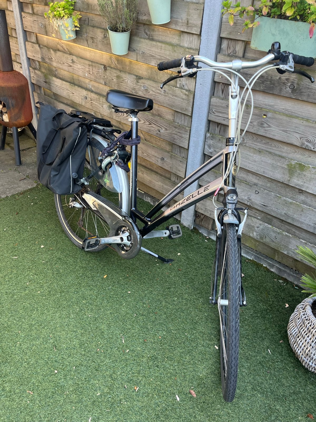 Gazelle Genève Gold Line damesfiets, Ophalen, Velgrem, Versnellingen, Gazelle