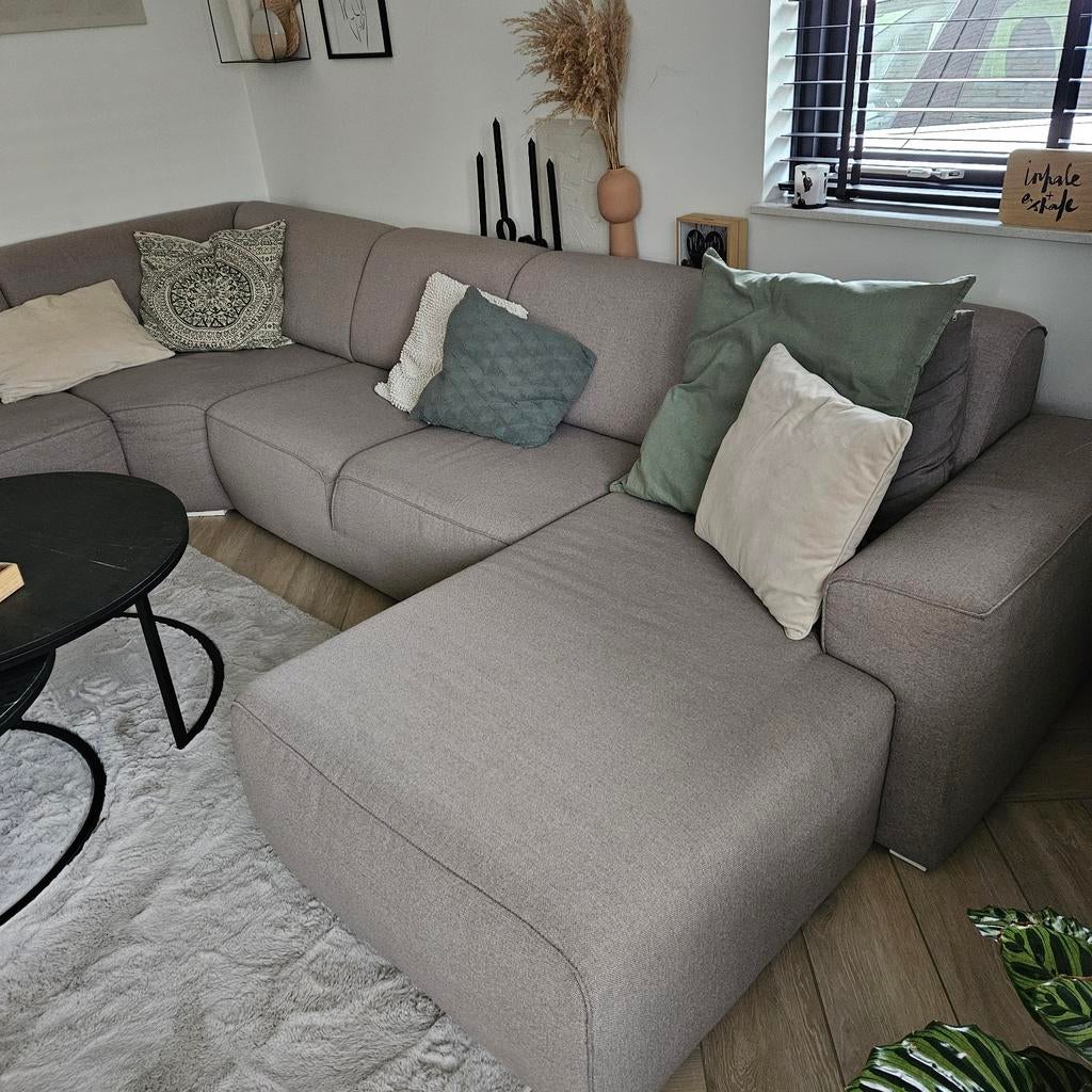 Hoekbank in gebruikte staat - comfortabel en ruim, Huis en Inrichting, Banken | Bankstellen, Ophalen, Gebruikt, Hoekbank, 300 cm of meer