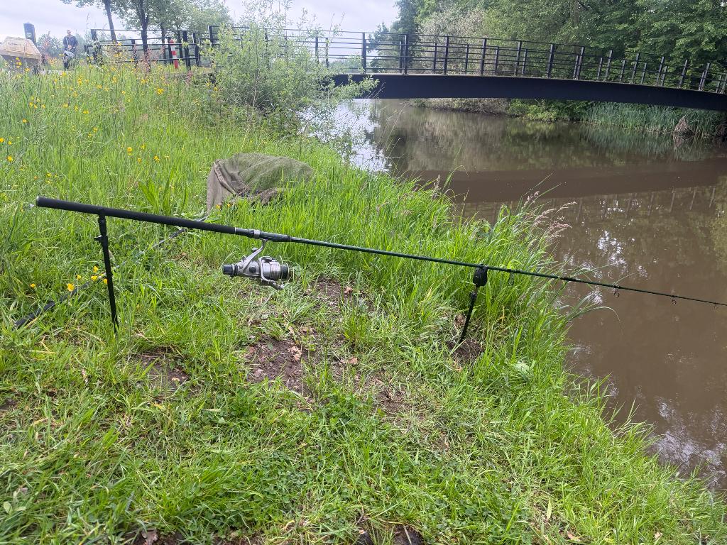 Karperhengel set, Ophalen, Zo goed als nieuw, Werphengel