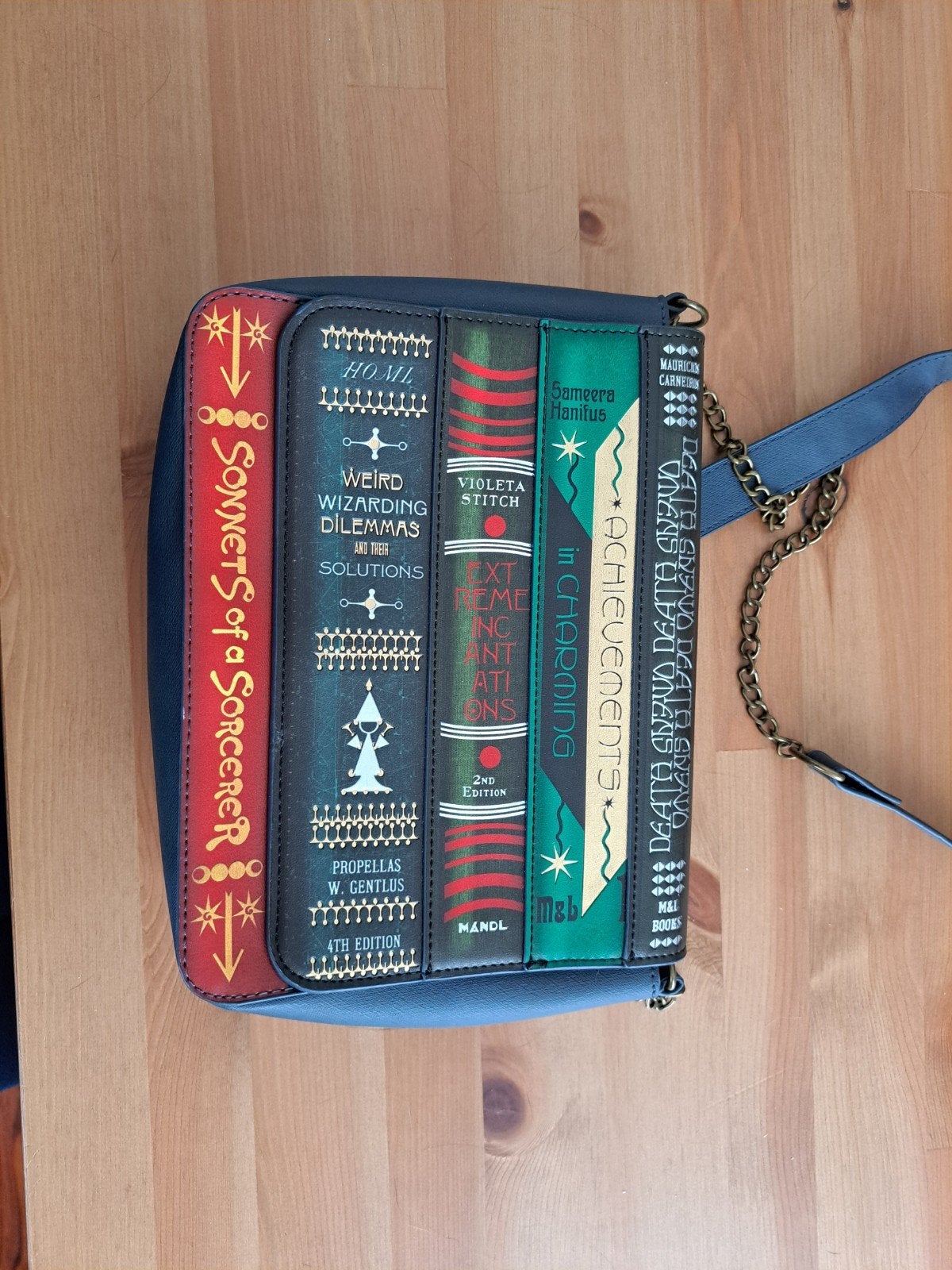 loungefly boeken Schoudertasje, Ophalen of Verzenden, Zo goed als nieuw, Blauw, Schoudertasje