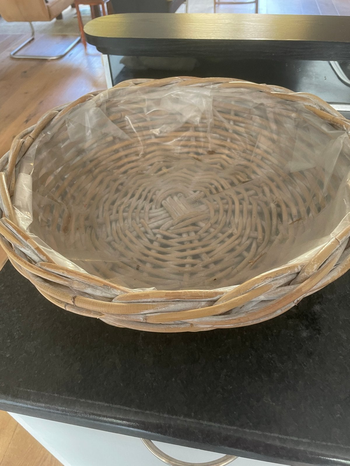 Ronde rieten mand met plastic binnenvoering, Ophalen, Gevlochten, Mand, Rond
