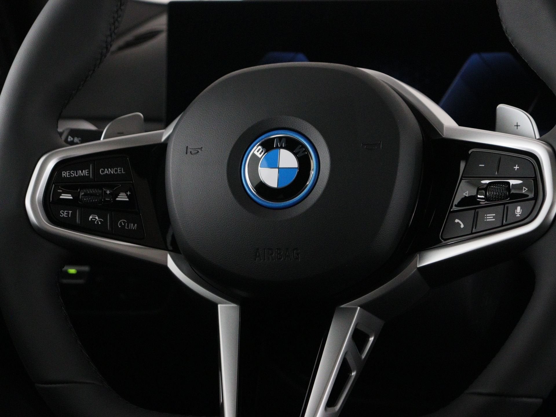 BMW 3 Serie Sedan 330e M Sport Pro | Comfort Pakket | Harman, Auto's, Automaat, 1998 cc, Achterwielaandrijving, Zwart