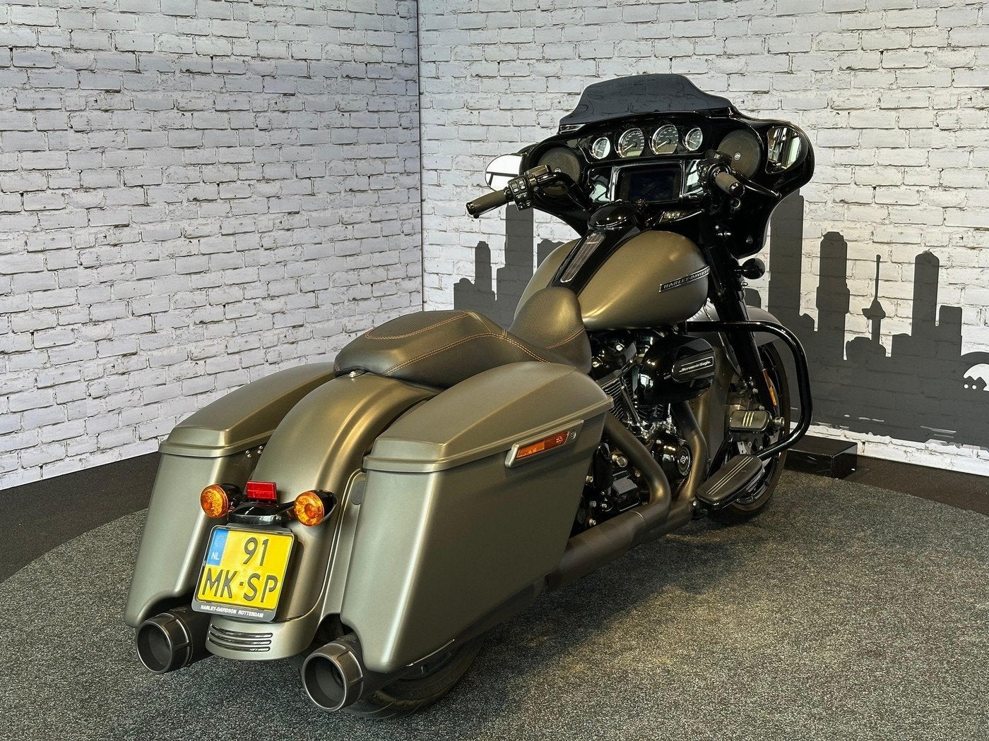 Harley-Davidson FLHXS STREET GLIDE SPECIAL (bj 2019), Motoren, Laan van Vredenoord 33
2289 DA  RIJSWIJK, NL, Toermotor, Sales@harleydavidsonrotterdam.nl