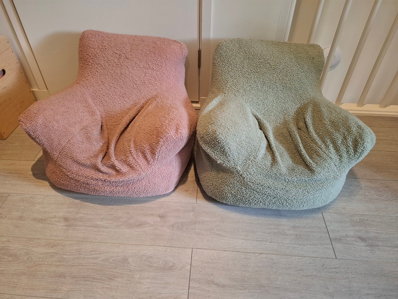 2x Xl zitzak/kinderfauteuil van Petit Ameli, Huis en Inrichting, Zitzakken, Ophalen