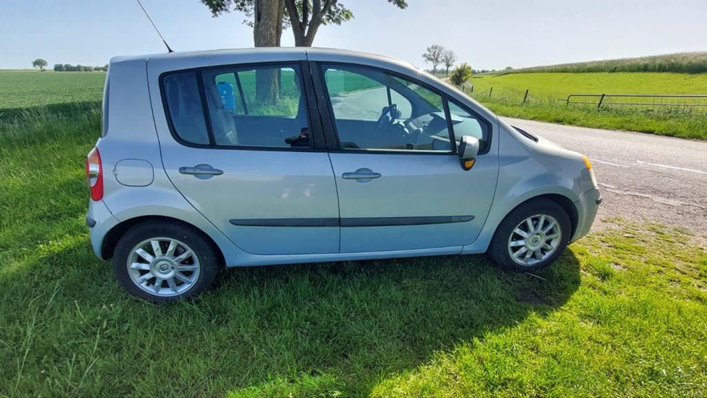 Renault Modus 1.6 16V E4 2005 Grijs hoogzitter., Auto's, Voorwielaandrijving, 15 km/l, 1145 kg, Zwart