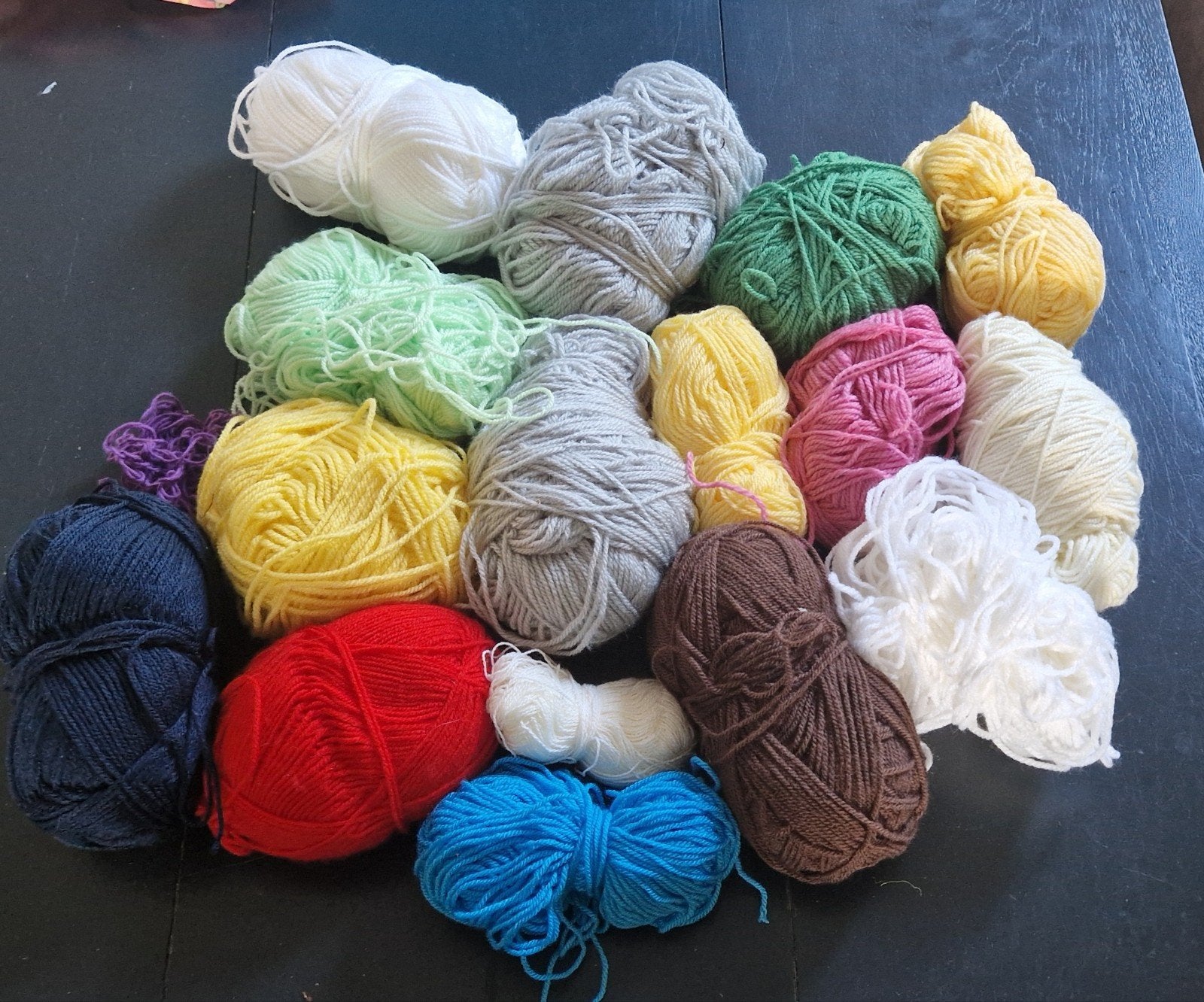 Partij diverse kleuren wol en garen, Hobby en Vrije tijd, Breien en Haken, Ophalen, Breien of Haken, Wol of Garen