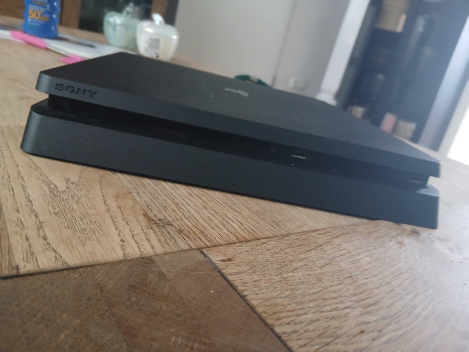 Sony PlayStation 4 Slim met 2 controllers en games, Met games, Met 2 controllers, Ophalen of Verzenden, Zo goed als nieuw
