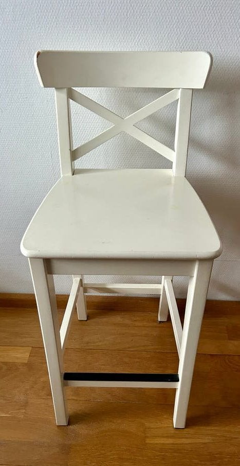 Witte barkruk van Ikea, Ophalen, Gebruikt, Met voetsteun, 60 tot 90 cm