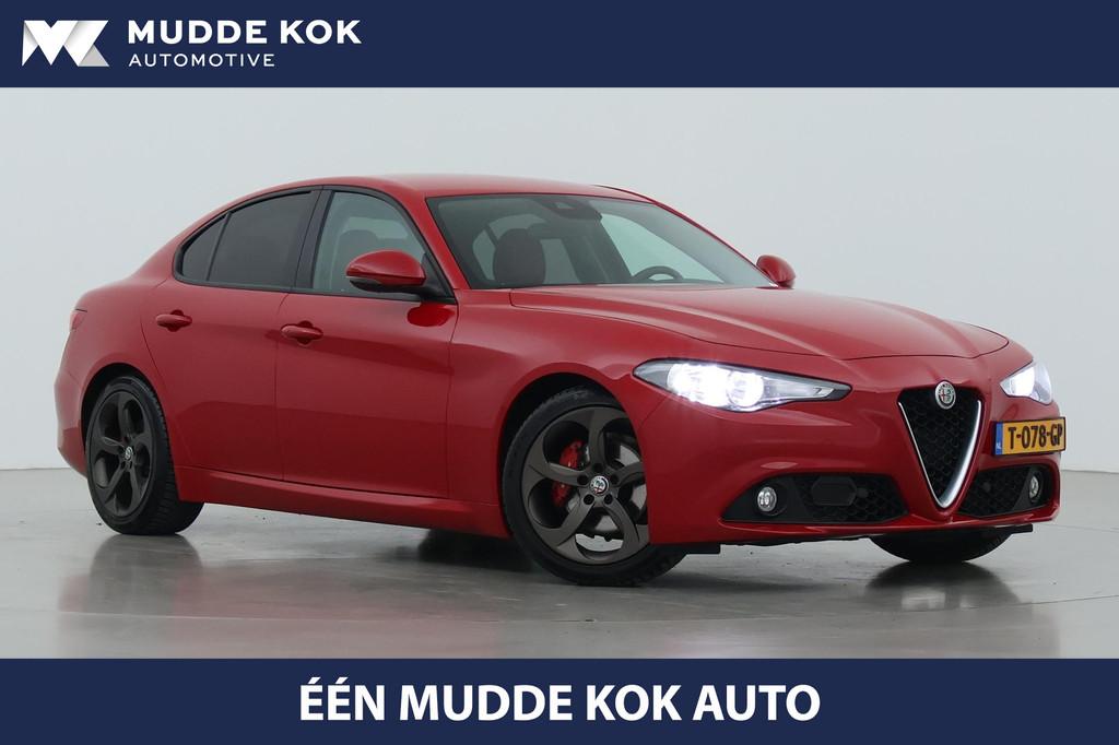 Alfa Romeo Giulia 2.0T Super | Trekhaak | Camera | Leder | K, Auto's, Automaat, 745 kg, Achterwielaandrijving, Euro 6