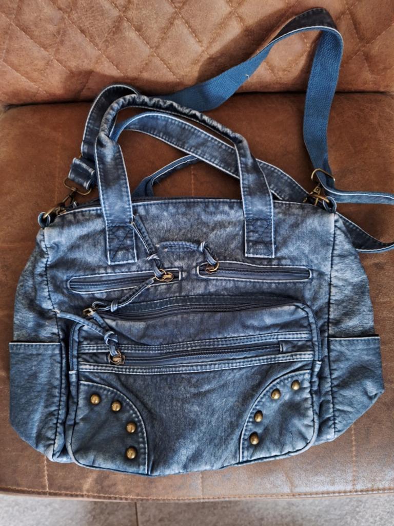 Nieuw schoudertas handtas jeanslook blauw, Sieraden, Tassen en Uiterlijk, Tassen | Damestassen, Ophalen of Verzenden, Nieuw, Blauw