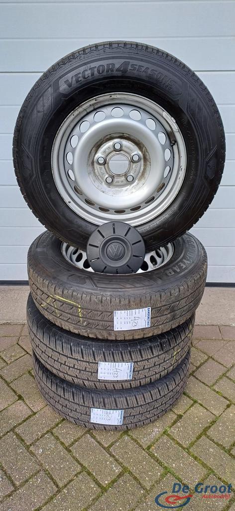 All-season wielen / All-season banden 205/75/16 VW Crafter, Ophalen, -, Banden en Velgen, 205 mm