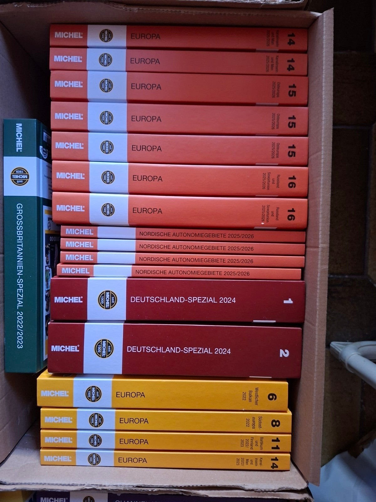Michel catalogi nieuw en overjarig - diverse edities, Postzegels en Munten, Postzegels | Nederland, Ophalen of Verzenden