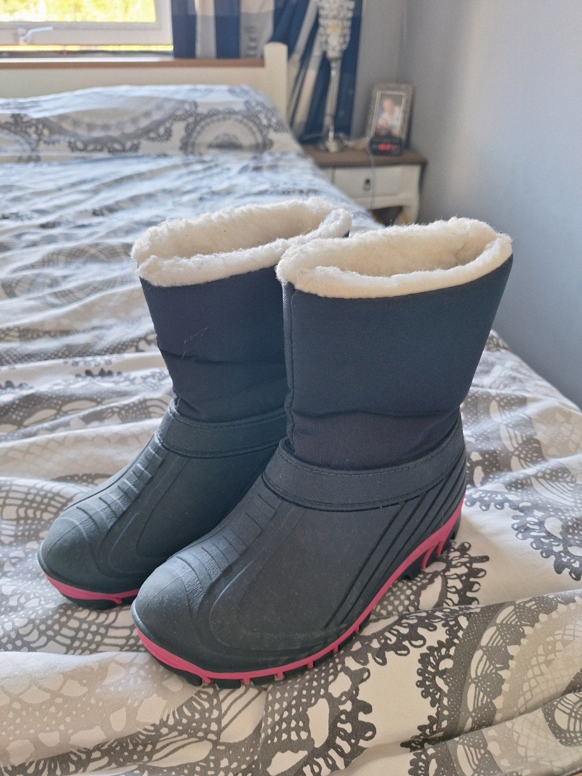 Warme snowboots maat 38, Snowboots, Zo goed als nieuw, Minder dan 100 cm, Ophalen