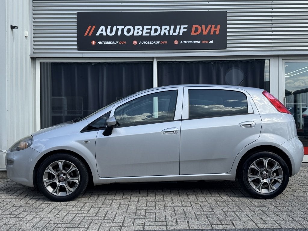 Fiat Punto Evo 0.9 TwinAir/ Alcantara/ Cruise/ Airco/ NAP, Auto's, Fiat, Gebruikt, Euro 6, Met garantie (alle), Alcantara