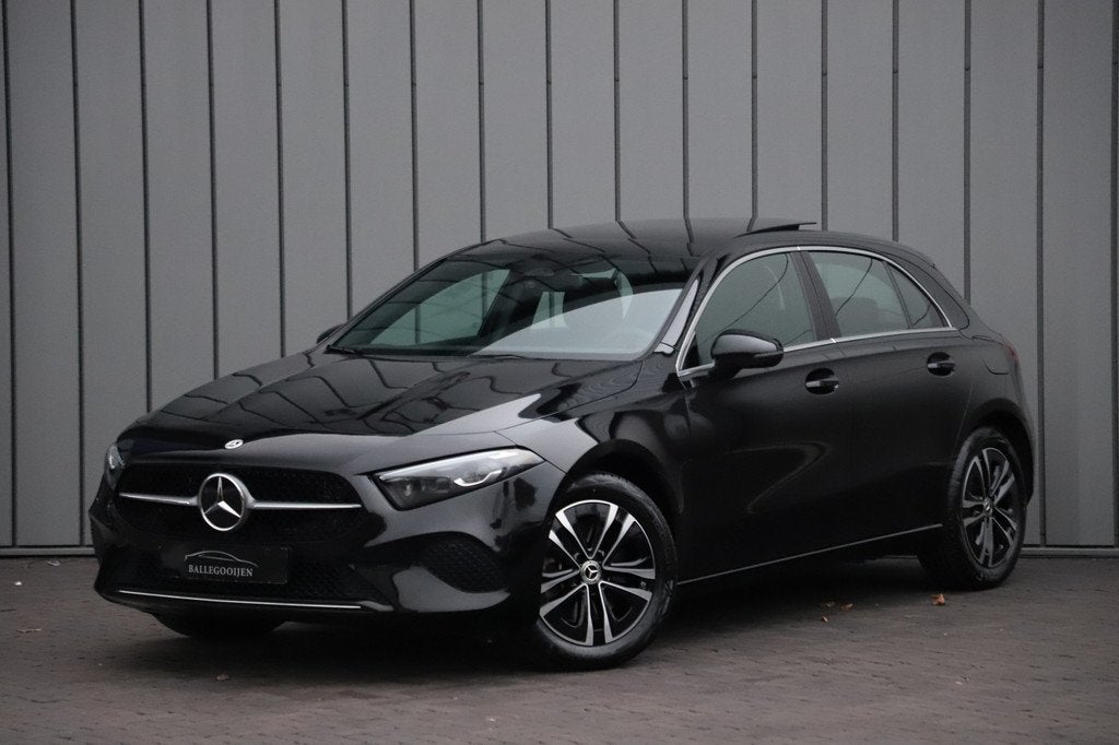 Mercedes-Benz A-Klasse 250e Business Solution | 218PK | Pano, Gebruikt, Zwart, 4 cilinders, Met garantie (alle)
