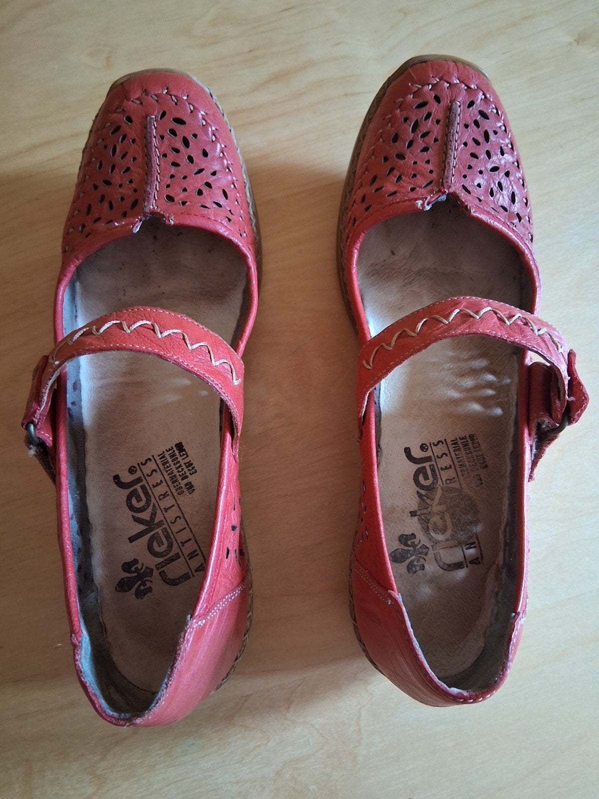 mooie rode schoenen van Rieker 40, Zo goed als nieuw, Rood, Rieker, Ballerina's