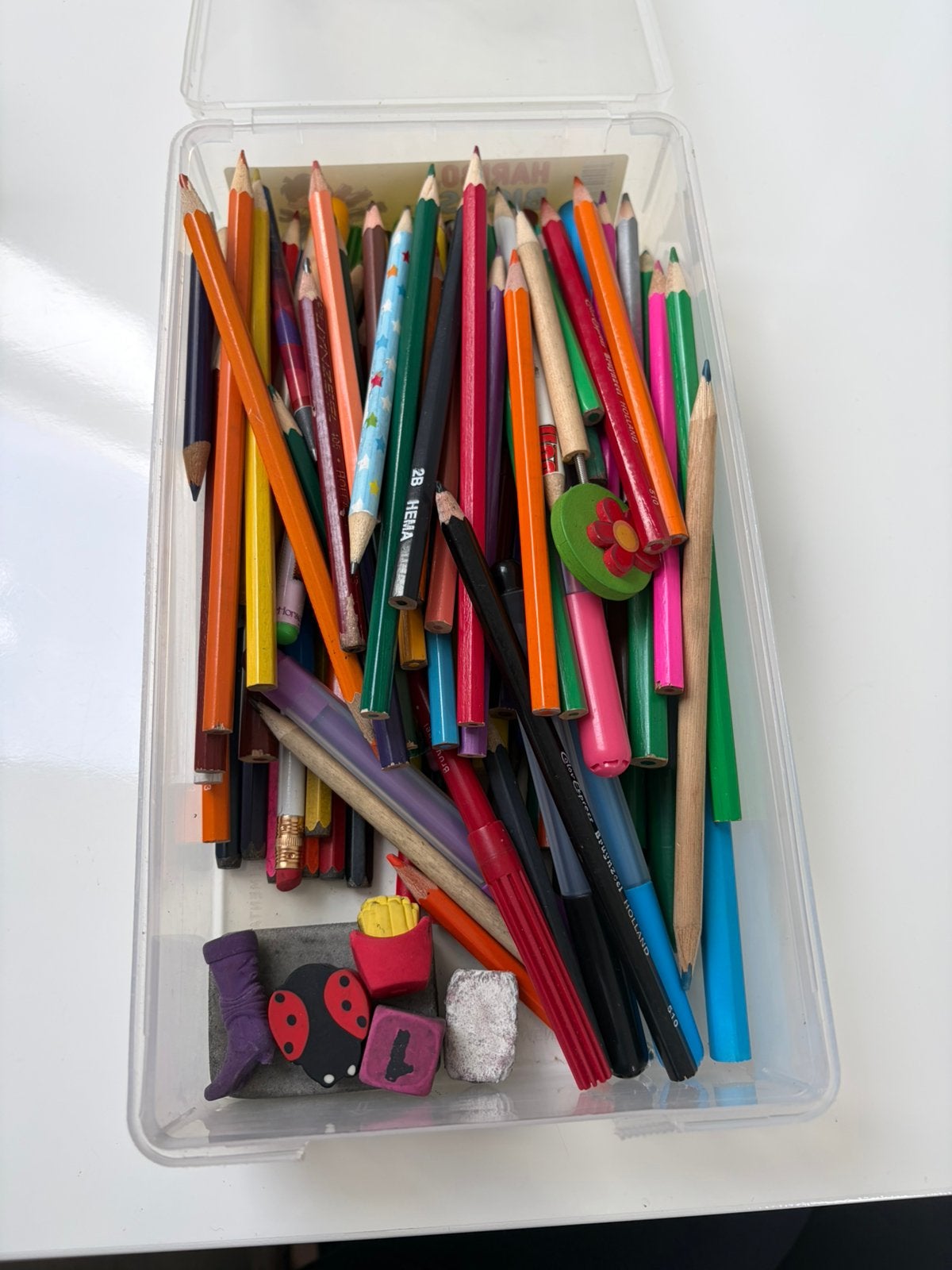 Bak vol kleurpotloden, stiften & gummen (Getest), Ophalen, Gebruikt, Potlood of Stift
