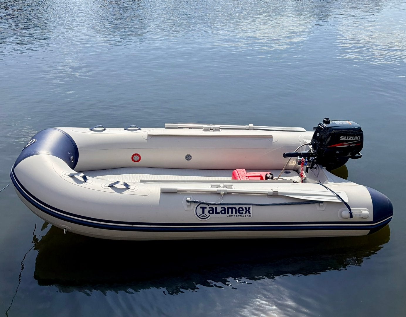 Talamex rubberboot met Suzuki buitenboordmotor en accessoire, Airdeck, Gebruikt, Ophalen, Afdekzeil