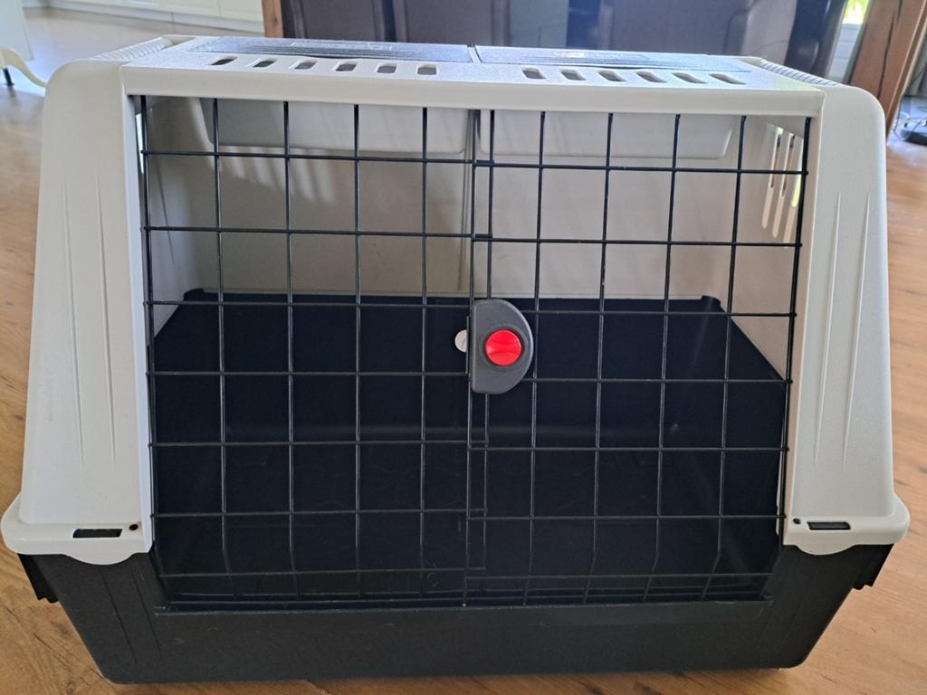 2x Ferplast vervoersbox Atlas Car 82x51x61 bench, Ophalen, Zo goed als nieuw