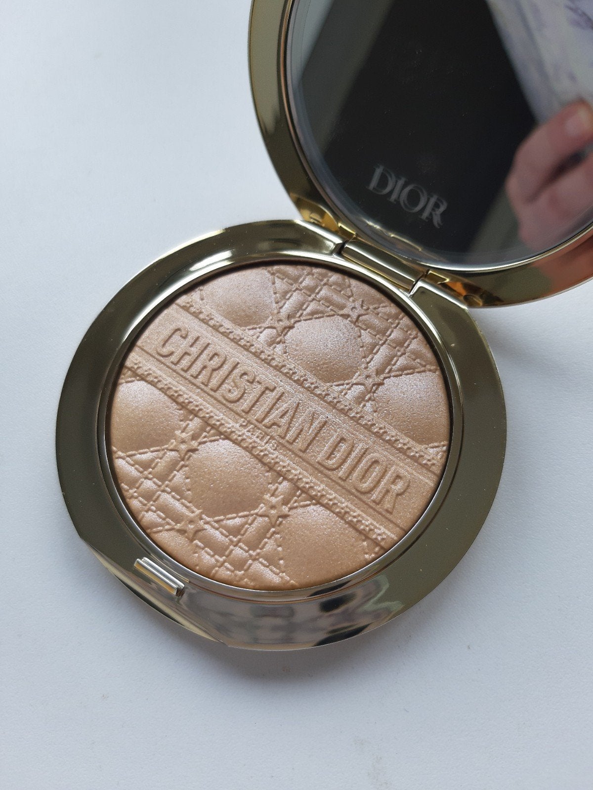 Dior Forever Glow Luminizer 001 Dior Star., Verzenden, Nieuw, Gehele gezicht, Make-up