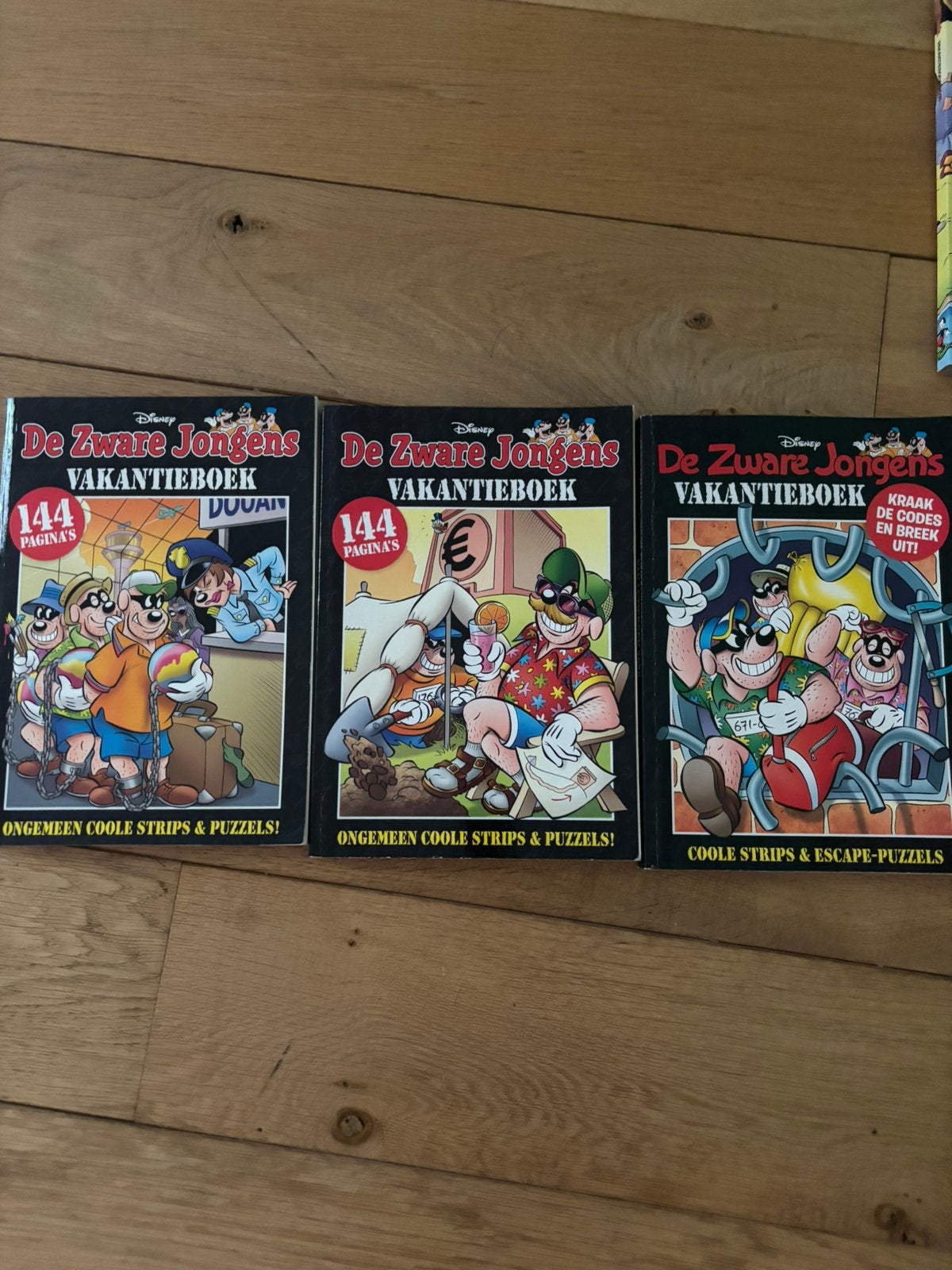 Diverse donald duck boeken, Meerdere comics, Ophalen of Verzenden, Zo goed als nieuw, Europa