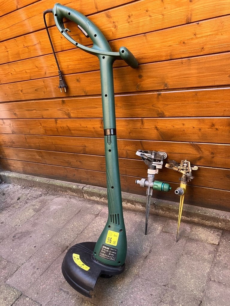 Graskantenmaaier + 2 gazon/cirkelsproeiers, Tuin en Terras, Ophalen, Gebruikt, Elektrisch