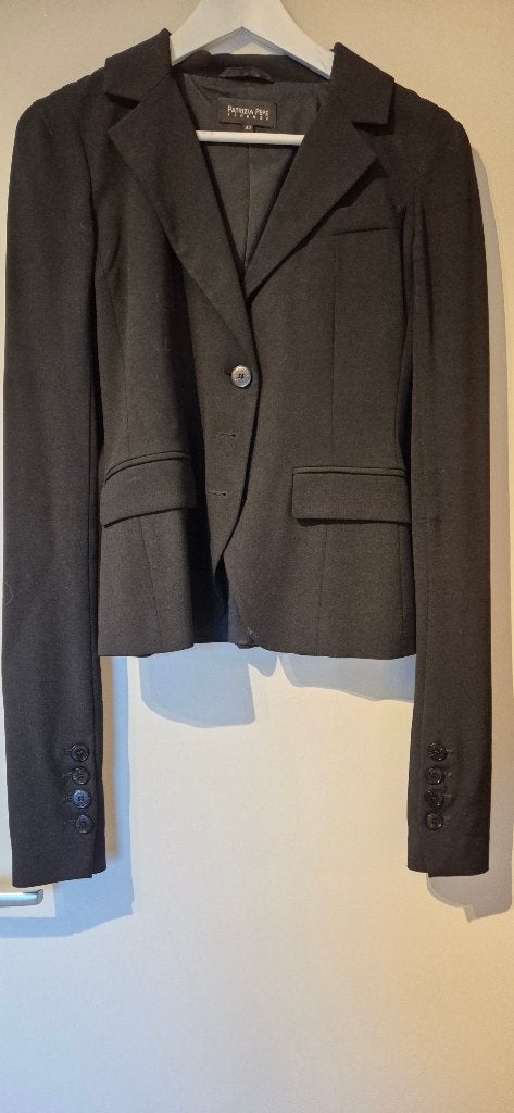 Patrizia Pepe zwart colbert - It42 - 36/38, Kleding | Dames, Jasjes, Kostuums en Pakken, Zwart, Ophalen of Verzenden, Zo goed als nieuw