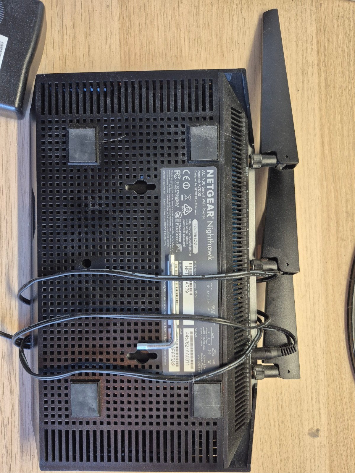 NETGEAR Nighthawk AC1900 WiFi Router (R7000), Ophalen of Verzenden, Gebruikt, Router, NETGEAR