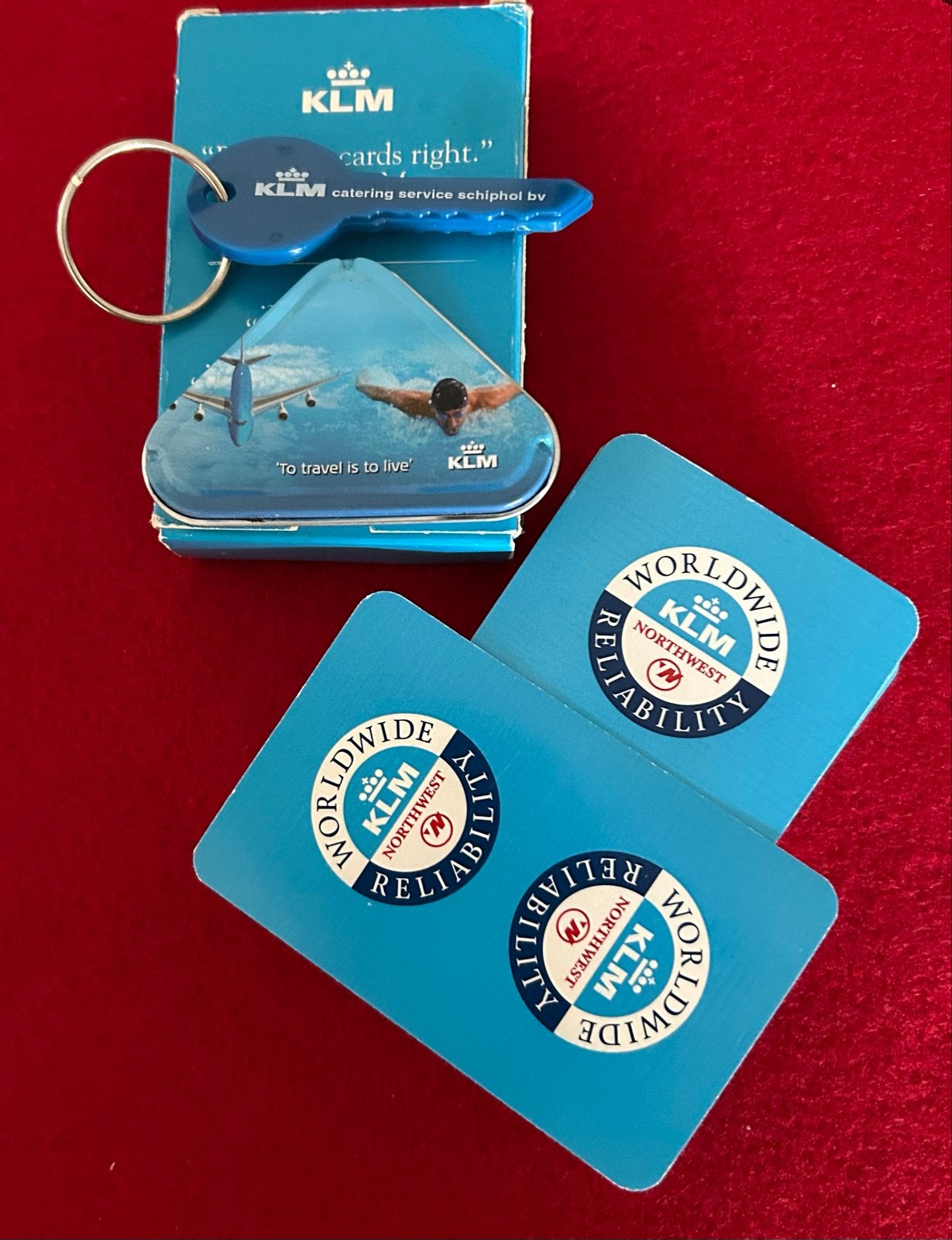 KLM Set speelkaarten, sleutelhanger en doosje, Verzamelen, Ophalen of Verzenden, Gebruikt, Overige typen