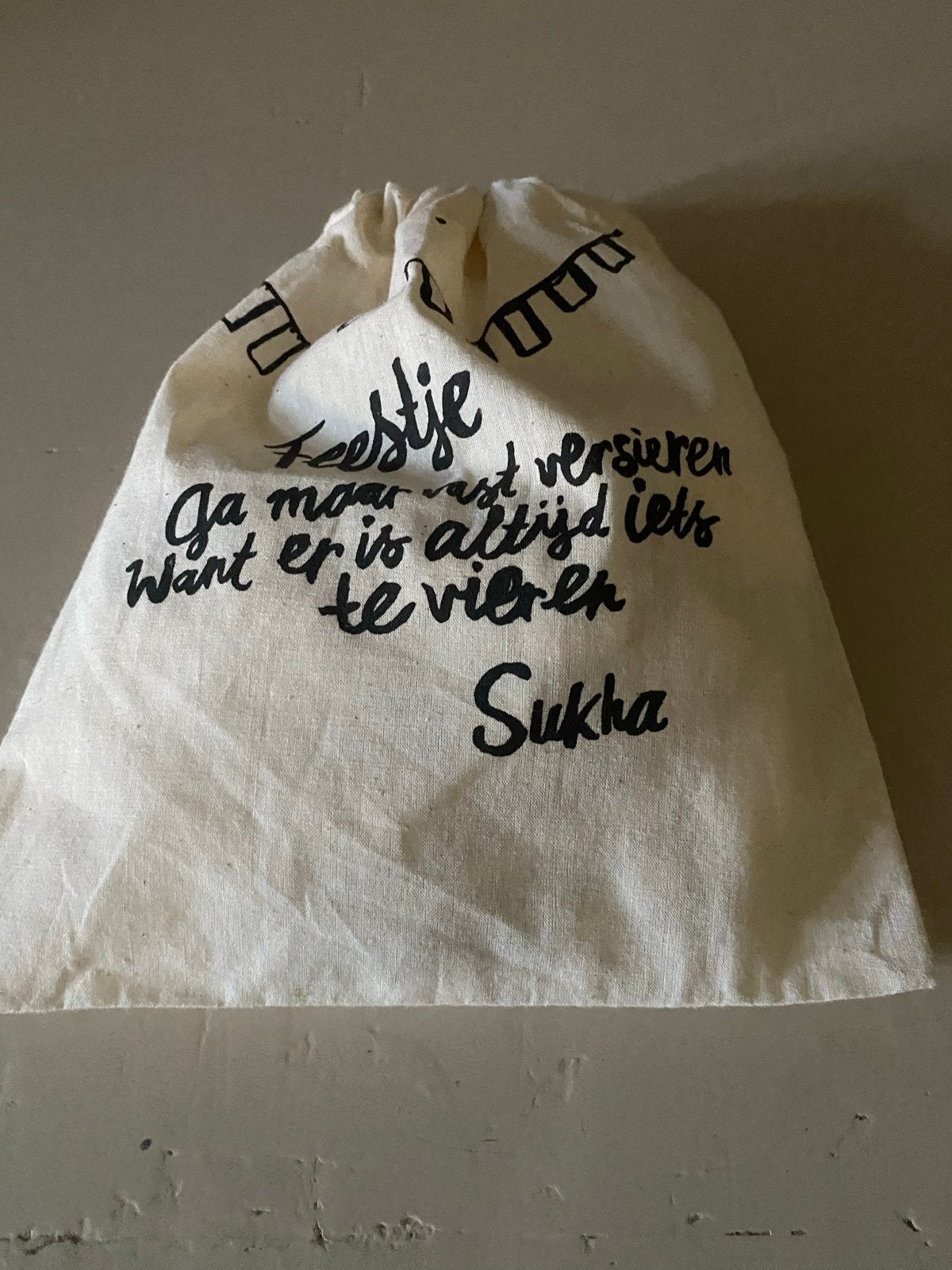 Sukha Feestje Versiering - Vlaggenlijn met quotes, Ophalen of Verzenden, Gebruikt, Versiering, Verjaardag