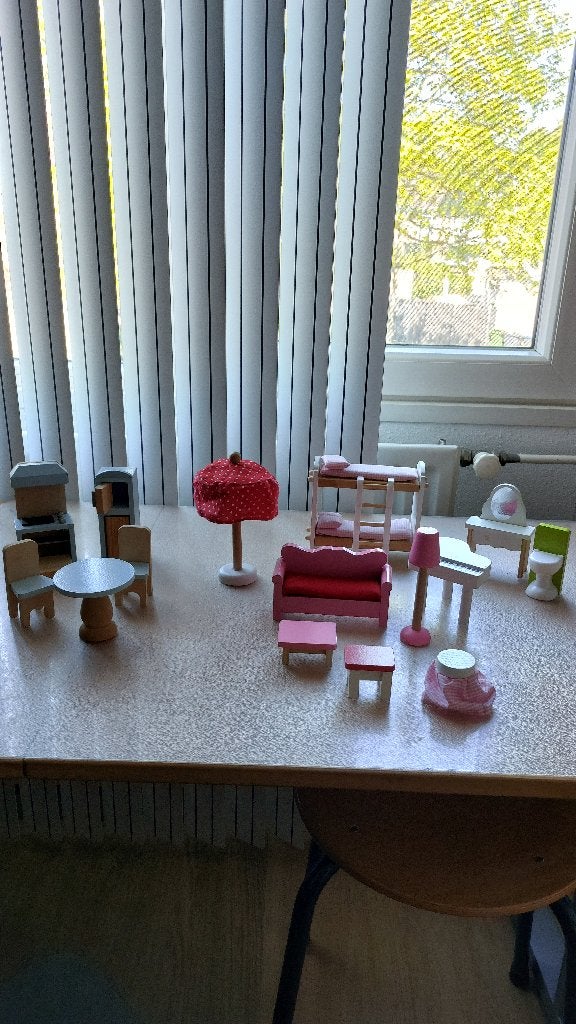 poppenhuismeubeltjes, Ophalen of Verzenden, Gebruikt, Poppenhuis