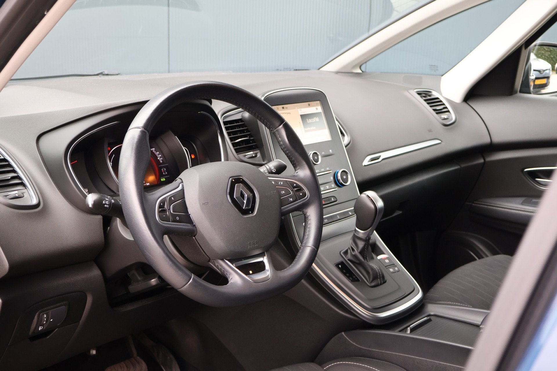 Renault Scénic 1.3 TCe Limited Automaat | Trekhaak | Stoelv, Stof, Gebruikt, Blauw, 1330 cc