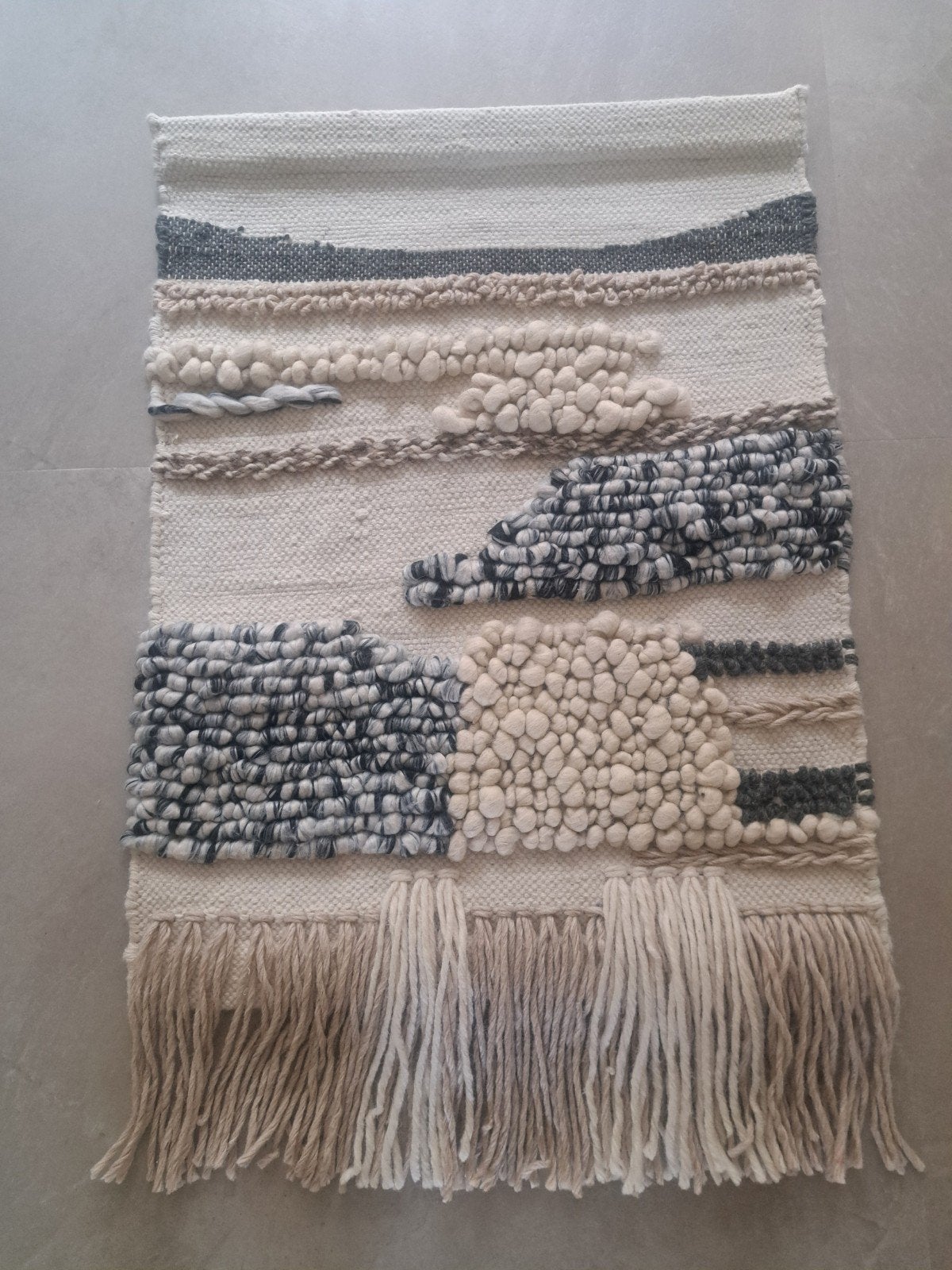 Mooi wollen wanddoek, Ophalen, Zo goed als nieuw