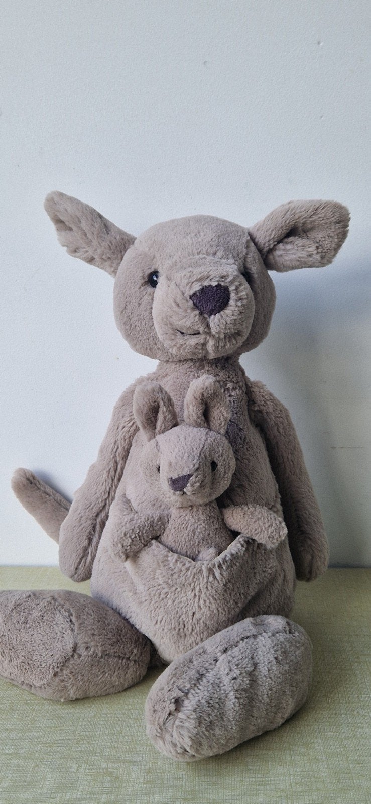 Jellycat Kara kangeroo groot met kleintje retired, Kinderen en Baby's, Speelgoed | Knuffels en Pluche, Ophalen of Verzenden, Overige typen