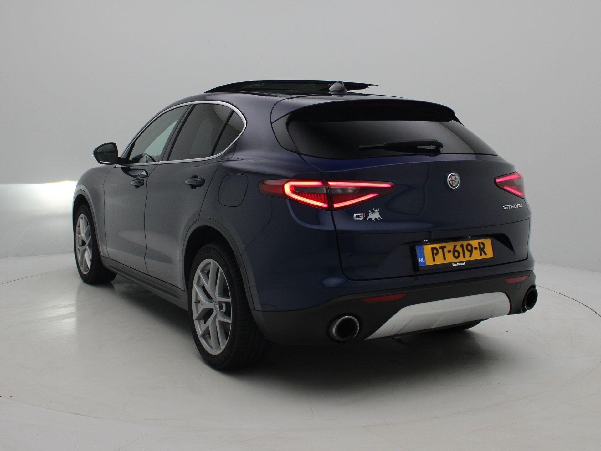 Alfa Romeo Stelvio 2.0 T AWD First Edition | Panoramadak | L, Automaat, 12 maanden, Euro 6, 4 cilinders