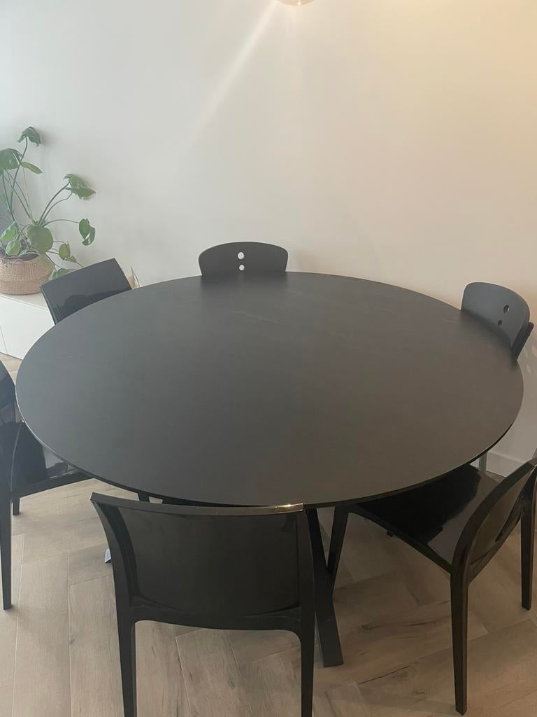 Houten ronde eettafel met metalen frame, Huis en Inrichting, Tafels | Eettafels, Ophalen, Gebruikt, 150 tot 200 cm, Rond