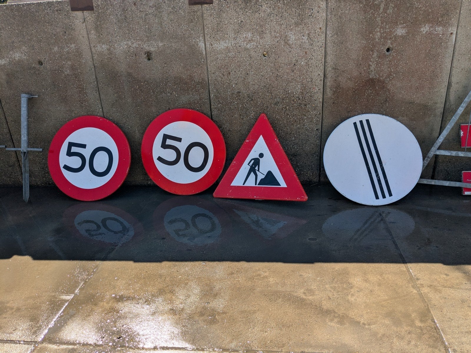 Verkeersborden en afzetbord- Diverse soorten, Doe-het-zelf en Verbouw, Ophalen