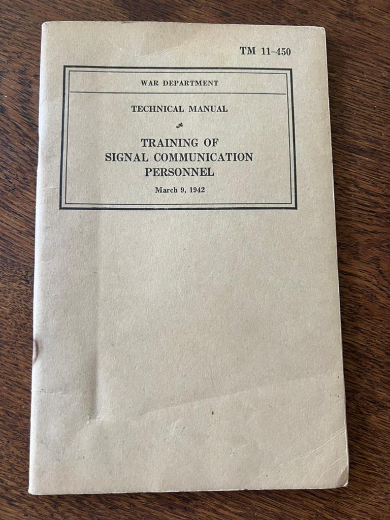 WO2 Amerikaans voorschrift training radio personeel signals, Verzamelen, Militaria | Tweede Wereldoorlog, Amerika, Verzenden, Boek of Tijdschrift