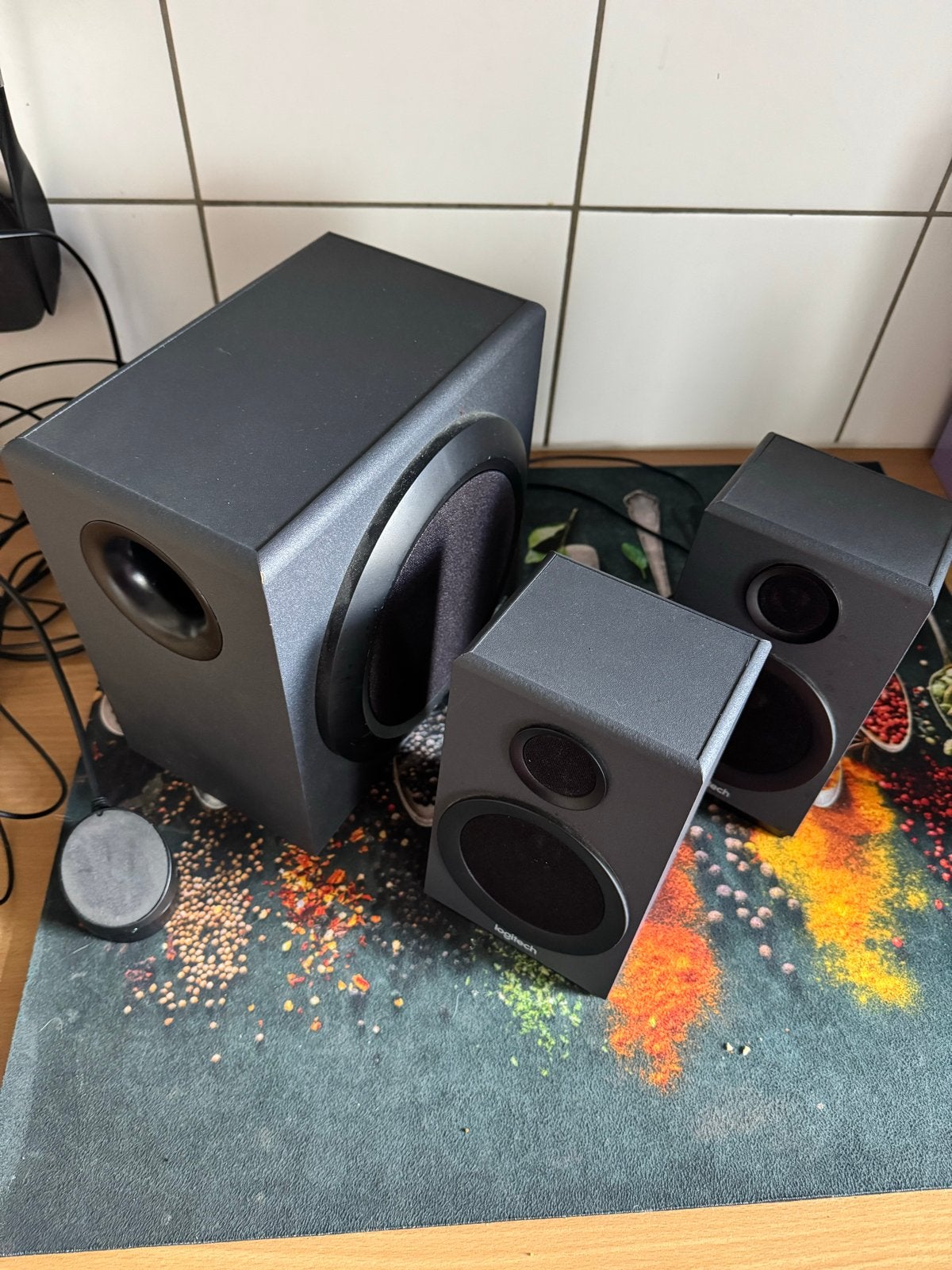 Logitech Z333 2.1 speakerset met subwoofer, Ophalen, Gebruikt, Logitech, Speakerset