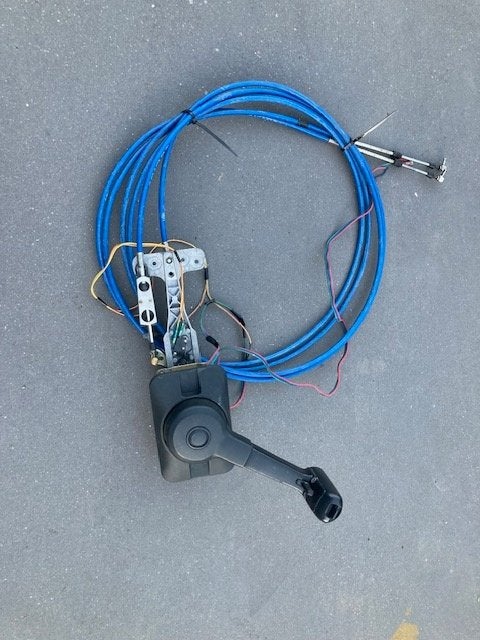 HONDA Gashandle en kabelset besturingskabel BBM. trim BF50, Ophalen of Verzenden, Zo goed als nieuw, Motor en Techniek, Motorboot