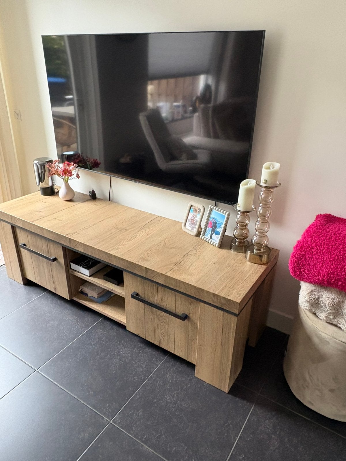 Tv kast in perfecte staat, Ophalen