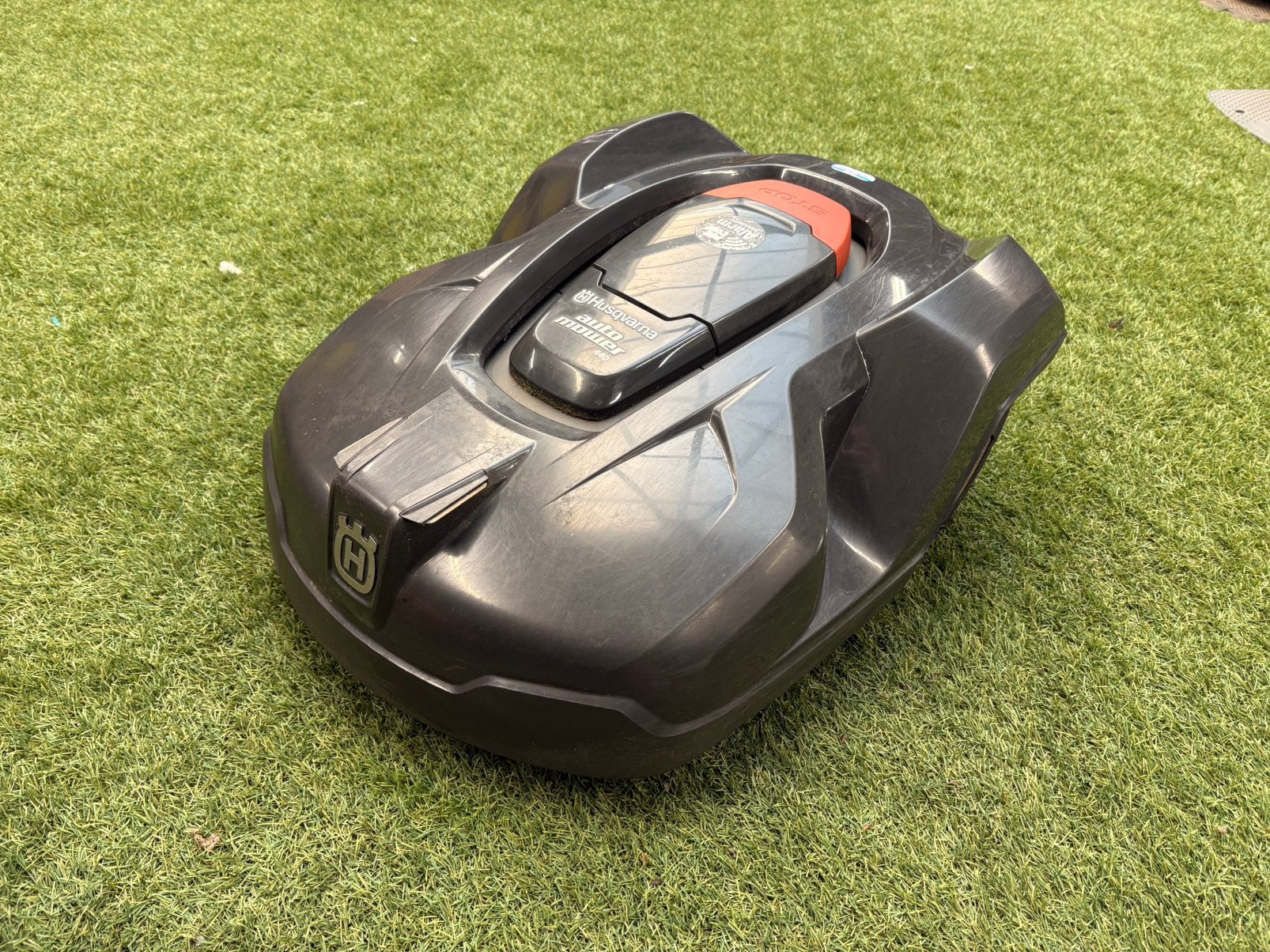 Husqvarna Automower 440, 4000m2 bouwjaar 2019, Ophalen, Zo goed als nieuw, 20 tot 25 cm, Bestuurbaar via app