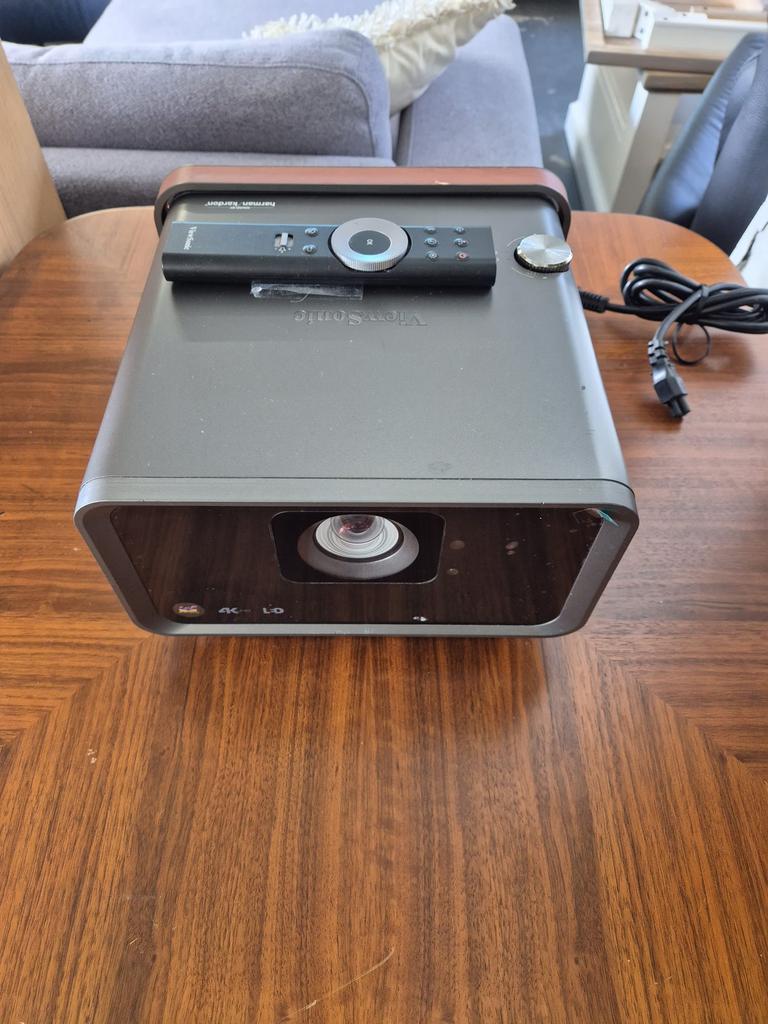 ViewSonic X10-4K - Led Projector model VS17612, Ophalen of Verzenden, Gebruikt