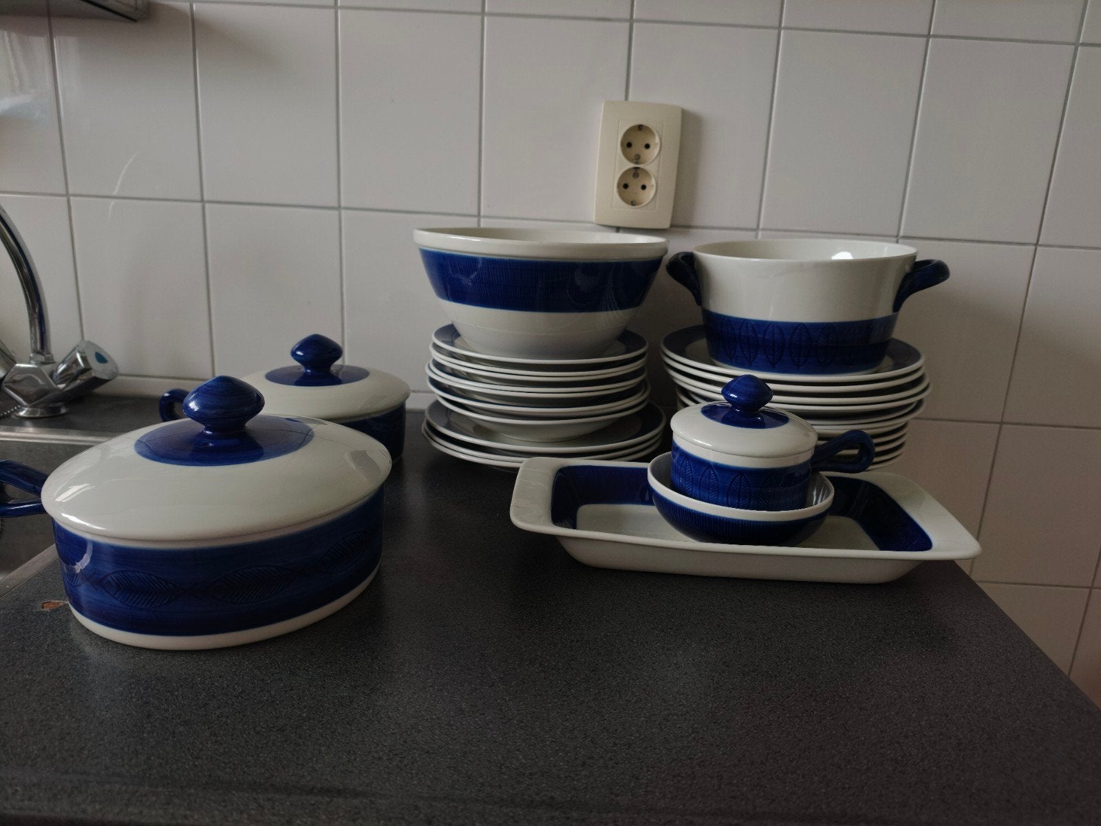 Koka servies Rörstrand - Zo goed als nieuw, Huis en Inrichting, Ophalen, Overige merken, Keramiek, Zo goed als nieuw
