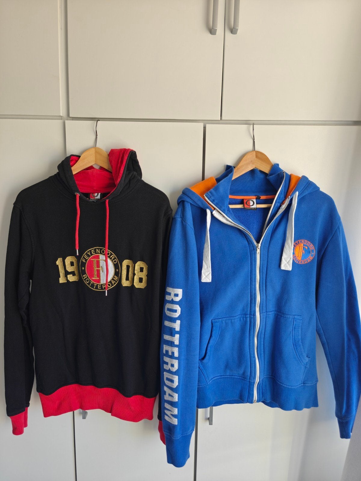 2 prachtige Feyenoord Hoodies maat M, Verzamelen, Ophalen of Verzenden, Zo goed als nieuw, Feyenoord, Shirt