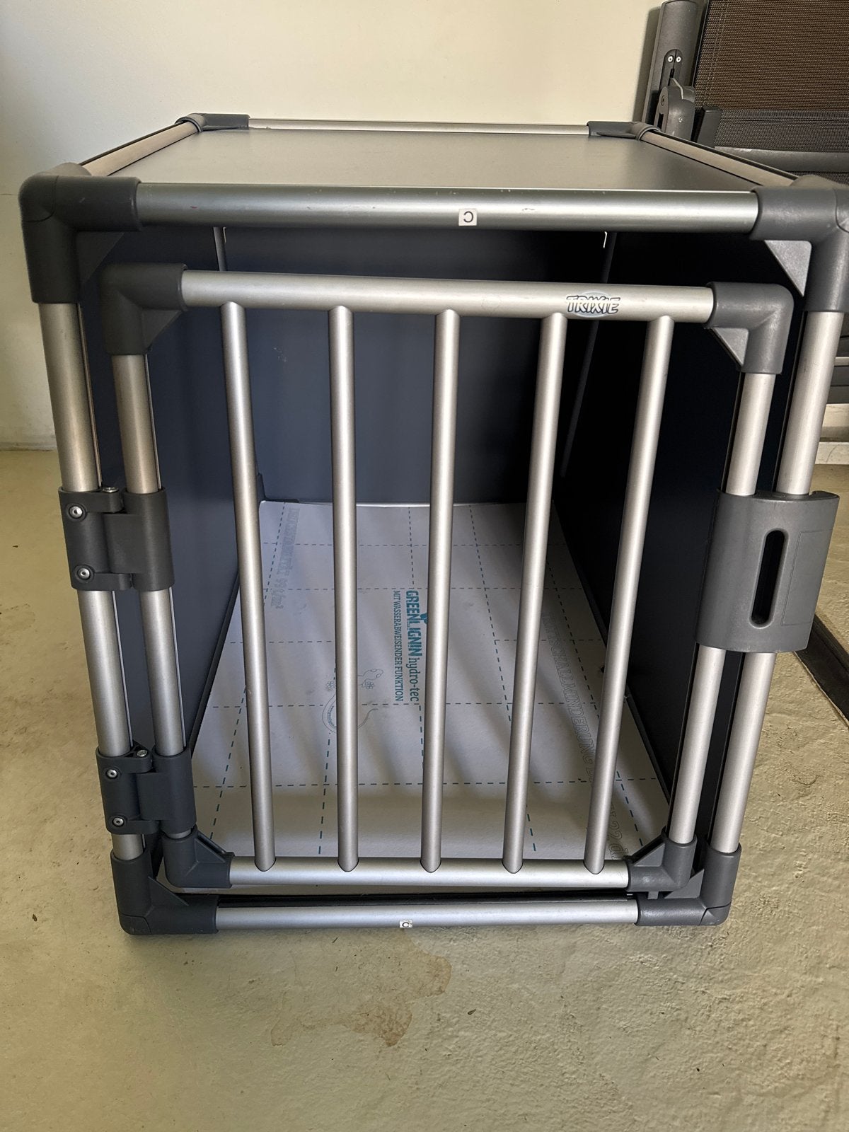 Autobench Trixie M/L, Dieren en Toebehoren, Ophalen, Gebruikt