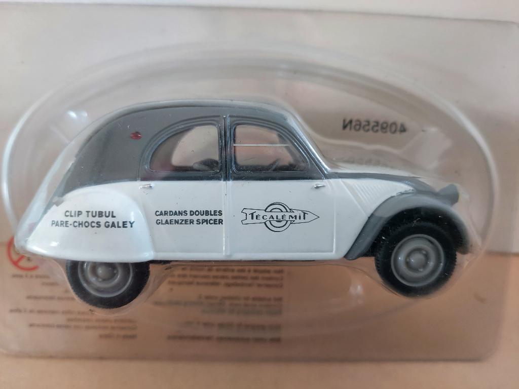Citroen 2cv 1/43 editions Hachette Norev, Verzenden, Zo goed als nieuw, Auto, Norev