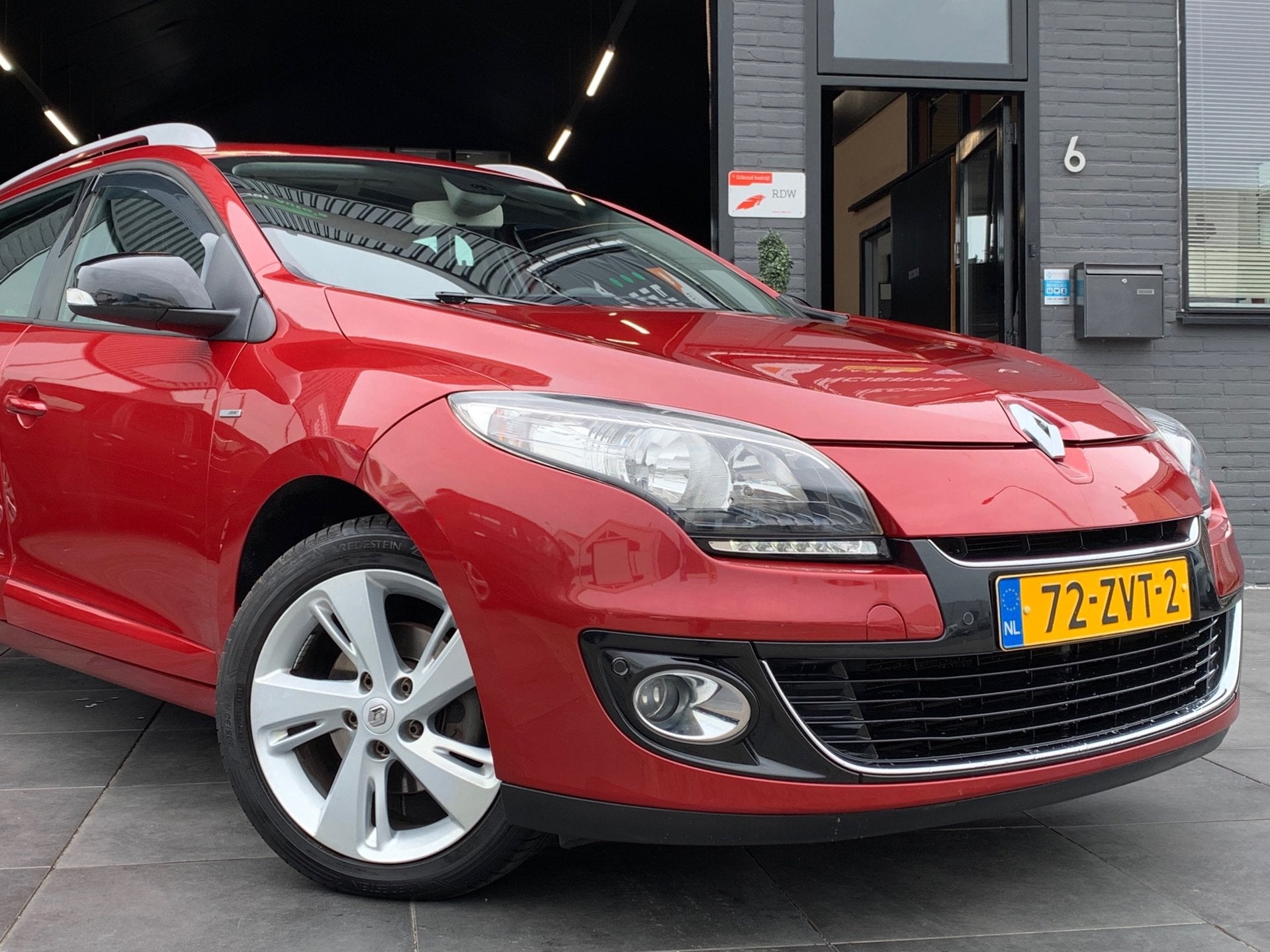 Renault Mégane Estate 1.2 TCe Bose|1e eig|NAP|Camera|Cruise, Voorwielaandrijving, Euro 5, Gebruikt, 4 cilinders